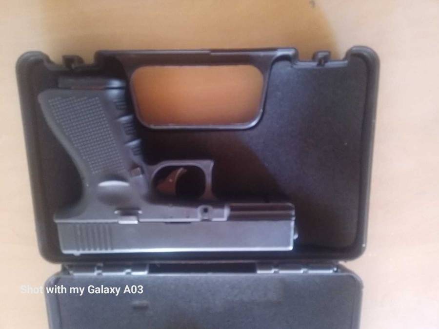 Aksa-14 glock blank gun