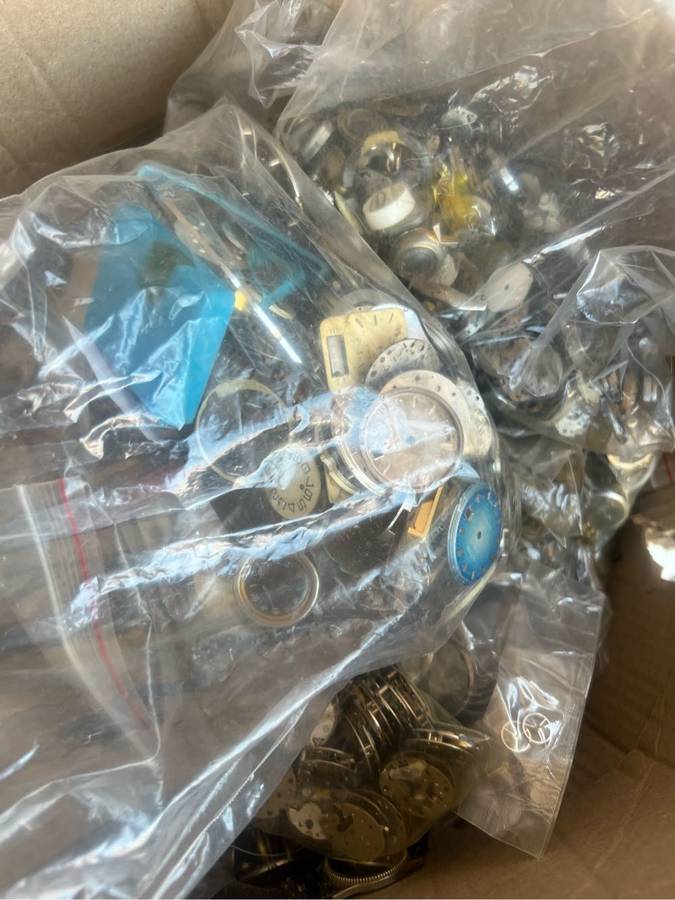 Random mechanical vintage watch spares