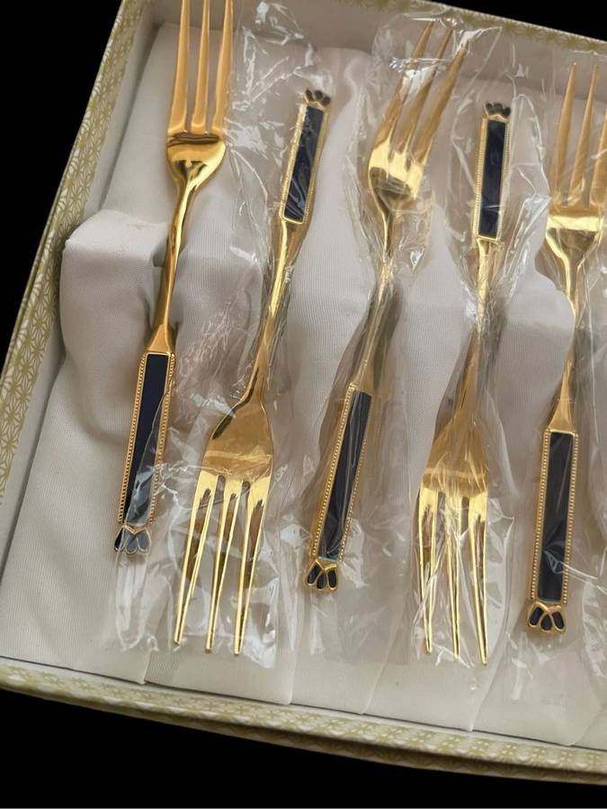 Eetrite 24 carat gold plated cake forks