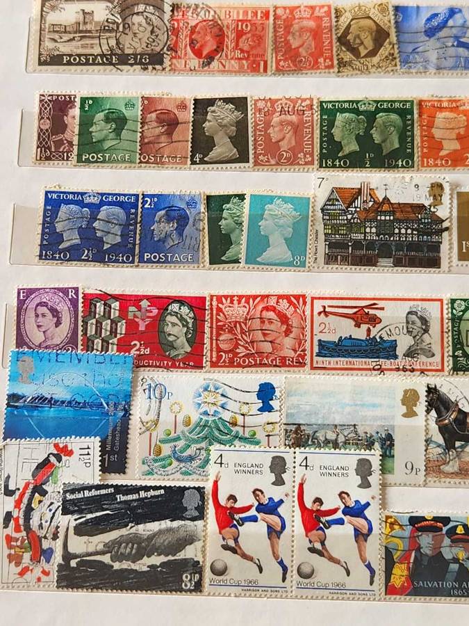 GB - HUGE Value selection in lovely A5 SunSun Stock book - 1 Stamp will pay for all this Treasure