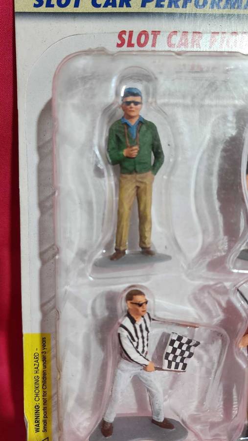 Race Marshall's 1:32