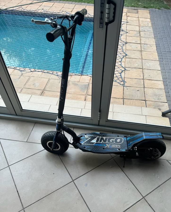 Zingo X300 electric scooter