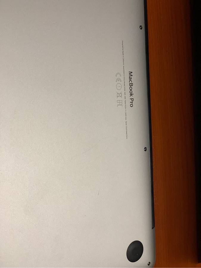 MacBook Pro (Retina display, 13 inch, Early 2015). Good Condition!!!
