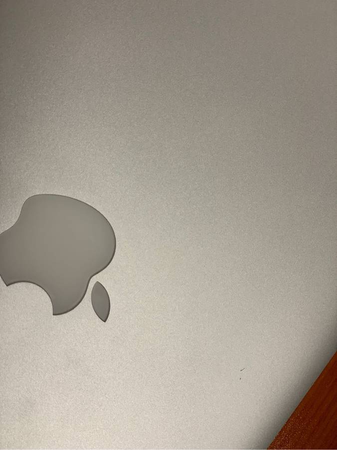MacBook Pro (Retina display, 13 inch, Early 2015). Good Condition!!!
