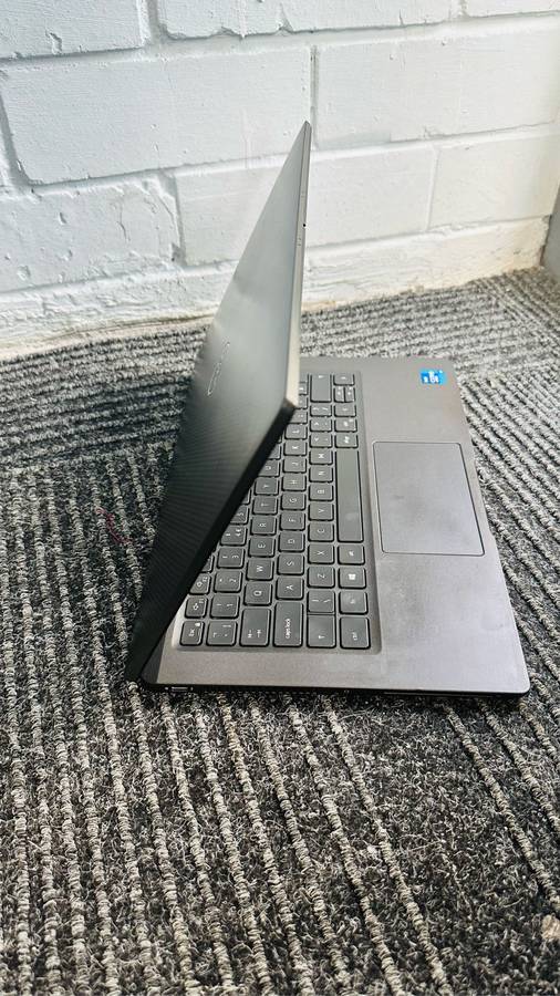 Dell Latitude 7320 13.3-inch Core i7-1185G7 Laptop