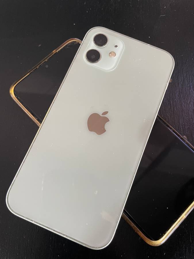 iPhone 12