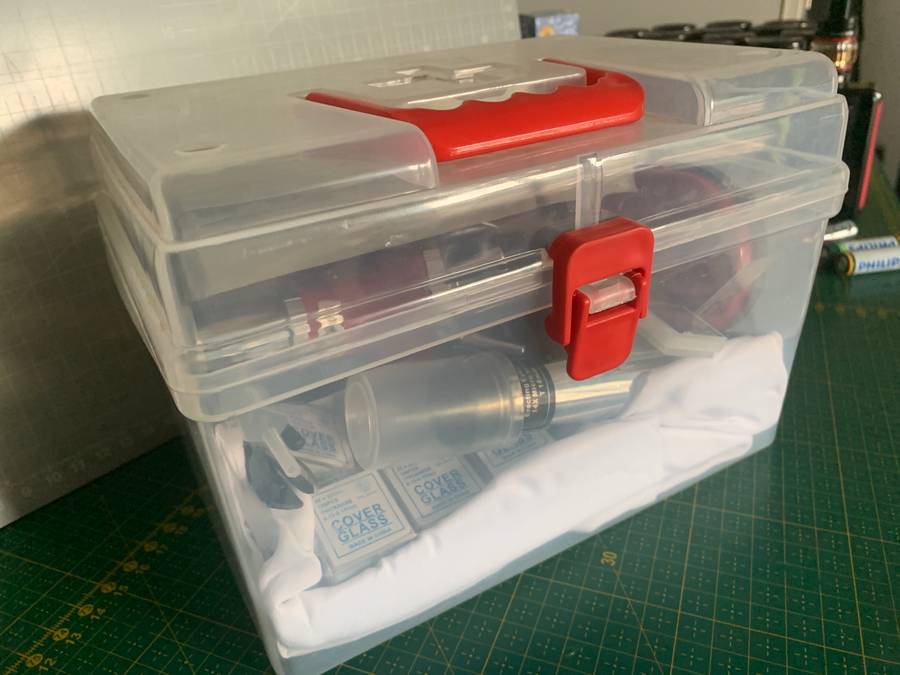 Microscope with accessories