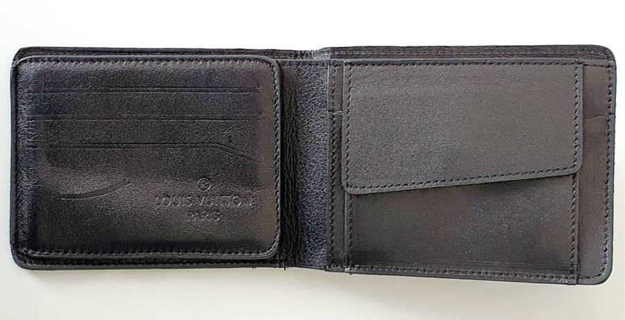 BLACK LOUIS VUITTON BRANDED LEATHER LIKE WALLET
