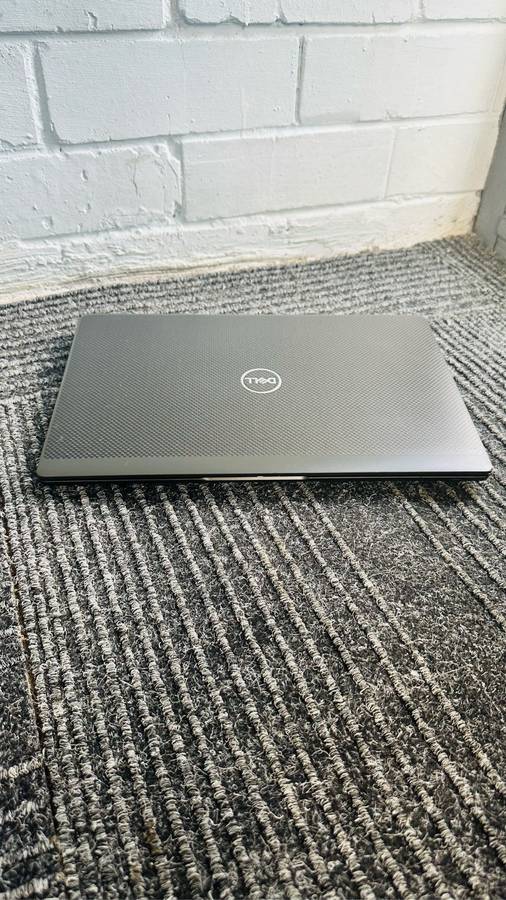 Dell Latitude 7320 13.3-inch Core i7-1185G7 Laptop