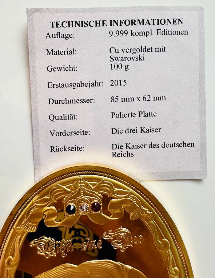 GIANT MEDAL - OVAL - THE 3 EMPORERS OF THE GETMAN REICH - SUPERB ITEM - GOLD PLATED - GEMSTONE DECOR