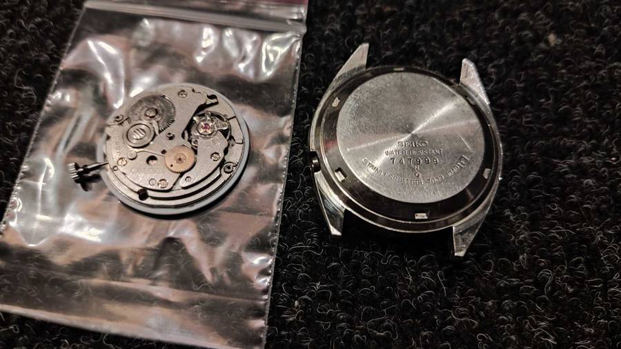 Seiko mechanical watch bundle