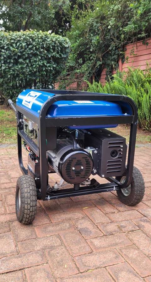 Mac Afric Almost-New Quick-Start Petrol Generator (WH6500E)