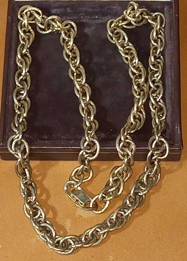 Gold Tone Chunky Chain with Beautiful Links