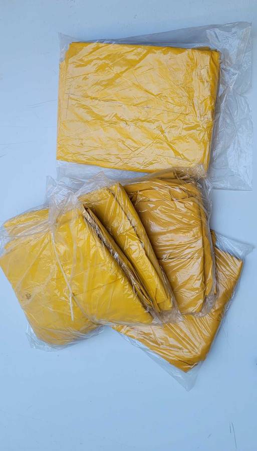 XL High Quality Zip & Buttons 2-Piece Rain Coat (Bid Per Piece)