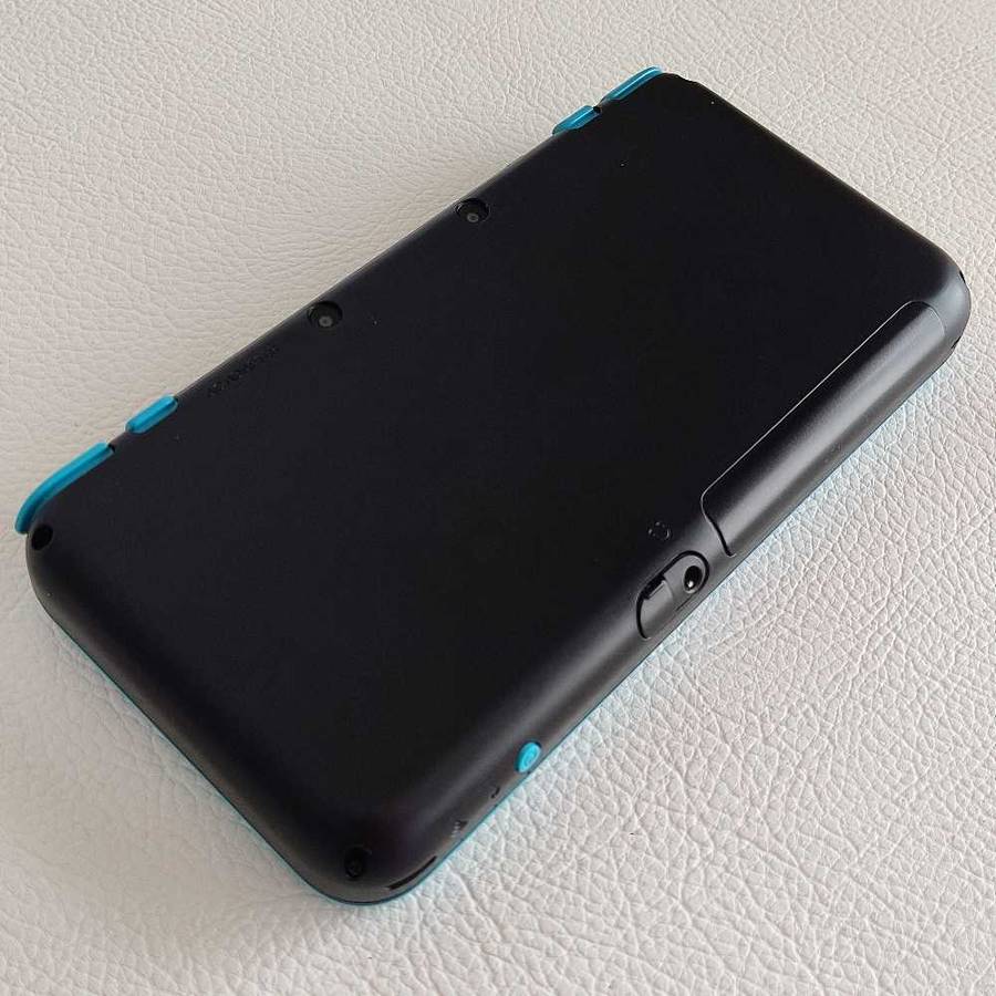 "New" Nintendo 2DSXL Console