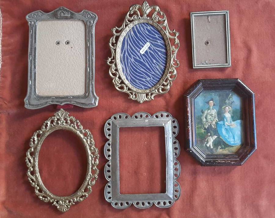 Job lot of small vintage frames 15-20cm