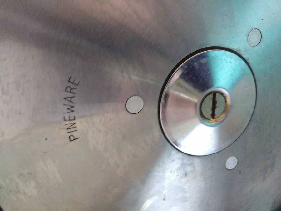 Pineware refurbished bread slicer