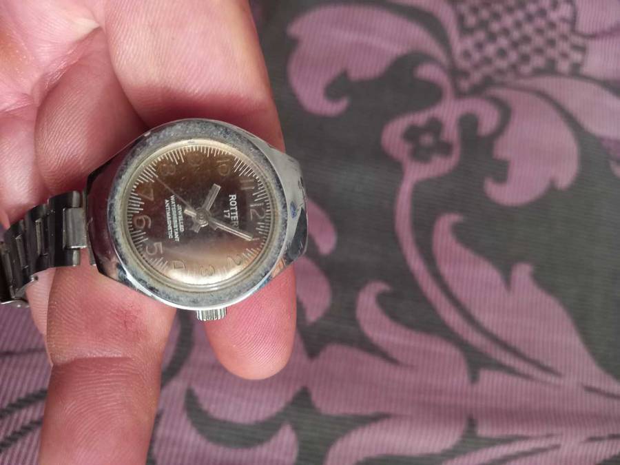 Vintage Manual Watches