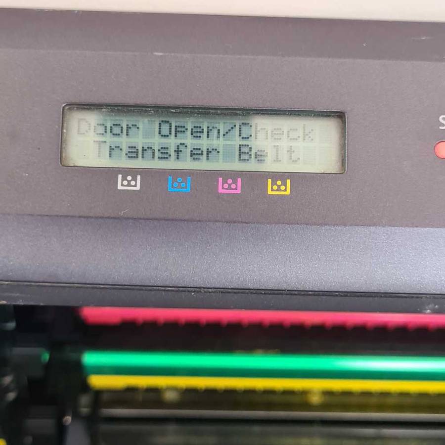 Industrial (Switching on) Samsung CLP-610ND Lazer jet color printer (to fix).