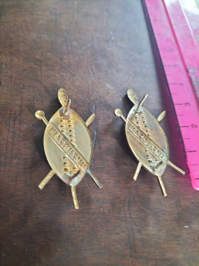 SADF Prince Alfred's Guard Collar Badge Set