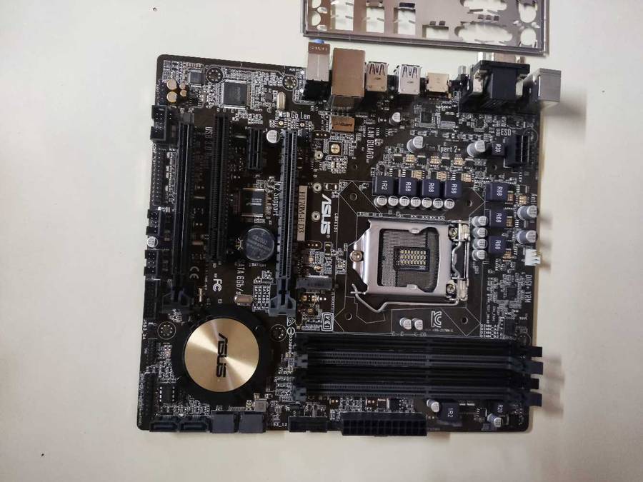 Asus H170M-ED3 Motherboard**Supports 6th gen and 7th gen CPU's**LGA1151**4 ram slots