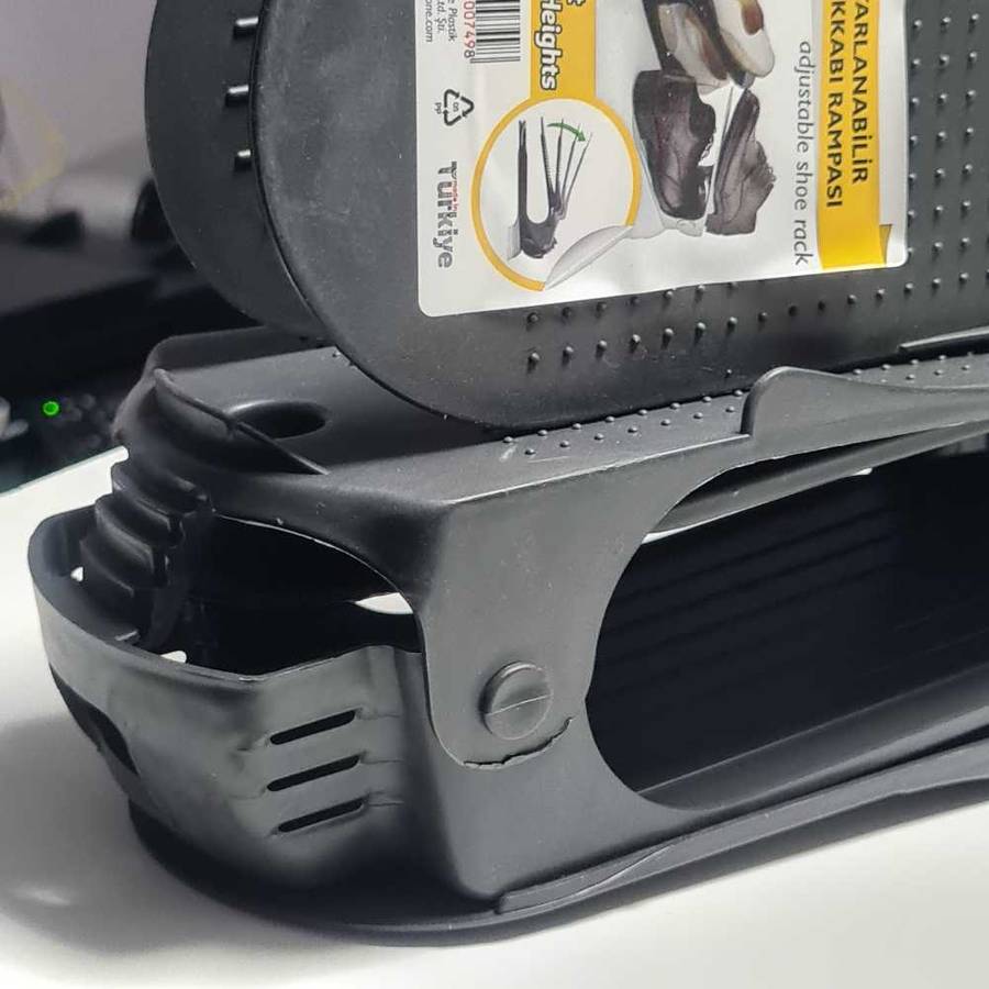 Adjustable Shoe Organizer / Shoe Slots (read)