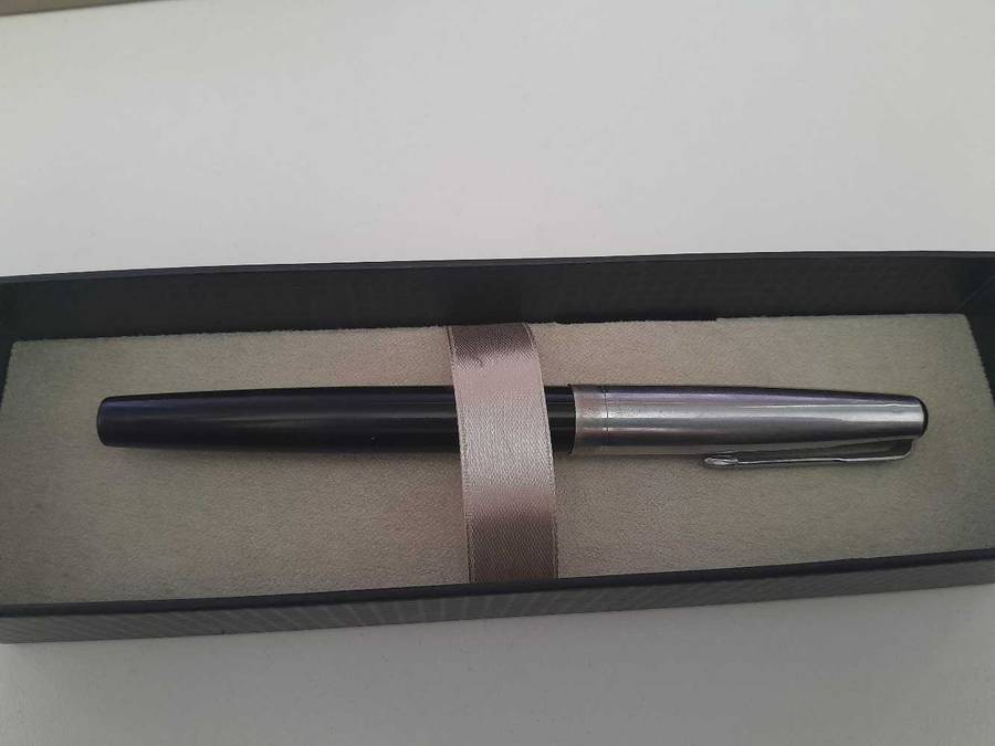 Parker pen