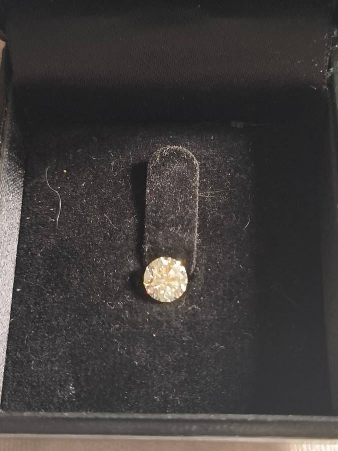 0.91 Lab grown diamond