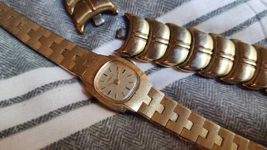 Watch parts mixed lot