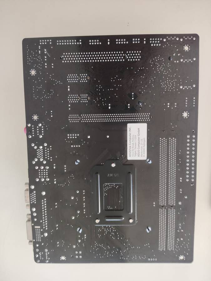 Intel Core i5 4460 Motherboard Combo**Asus H81M Motherboard**4GB DD3 Ram**Original Intel Cooler**