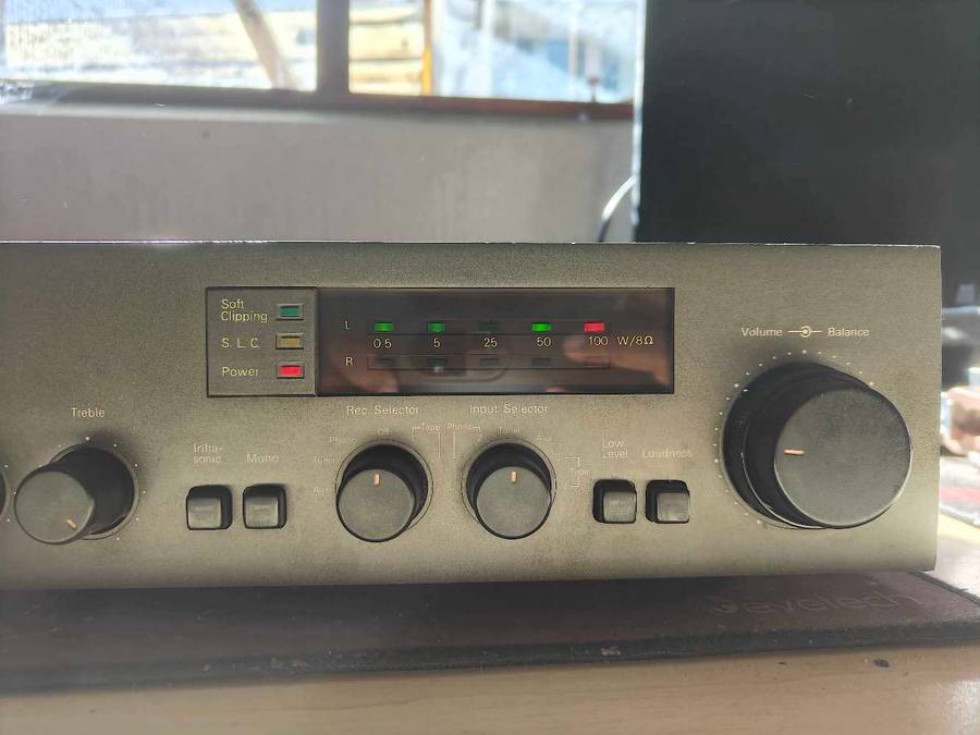 NAD 3140 High power amplifier