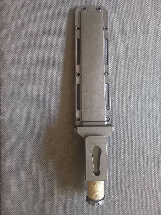 Jeep Rambo-style survival knife