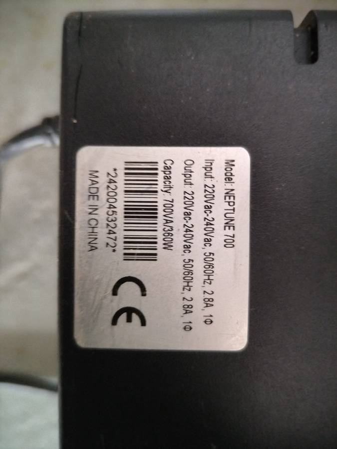 Nova Neptune 700 UPS