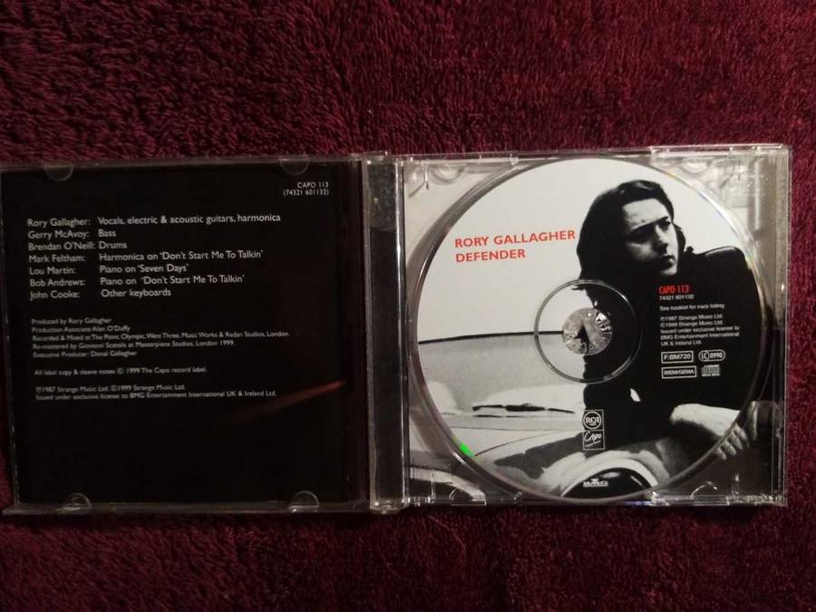 RORY GALLAGHER - DEFENDER