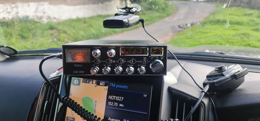 Galaxy dx 959 cb radio