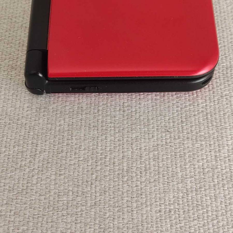 Nintendo 3ds XL Console +Charger