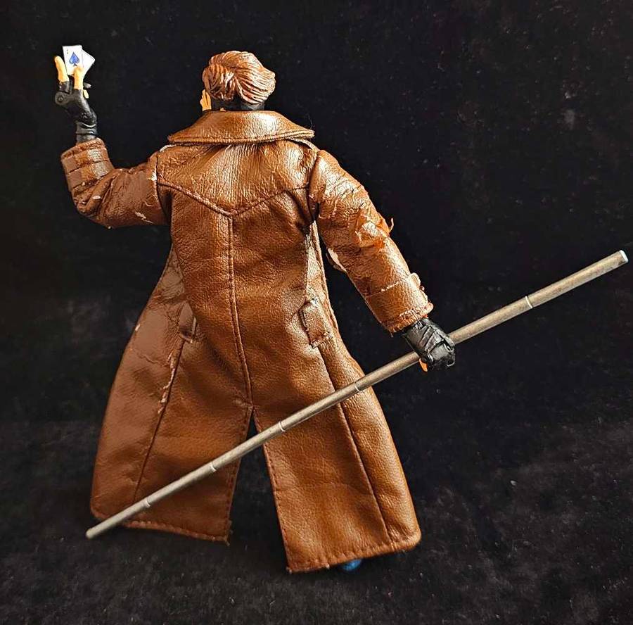 ToyBiz Marvel Legends Gambit and Rogue