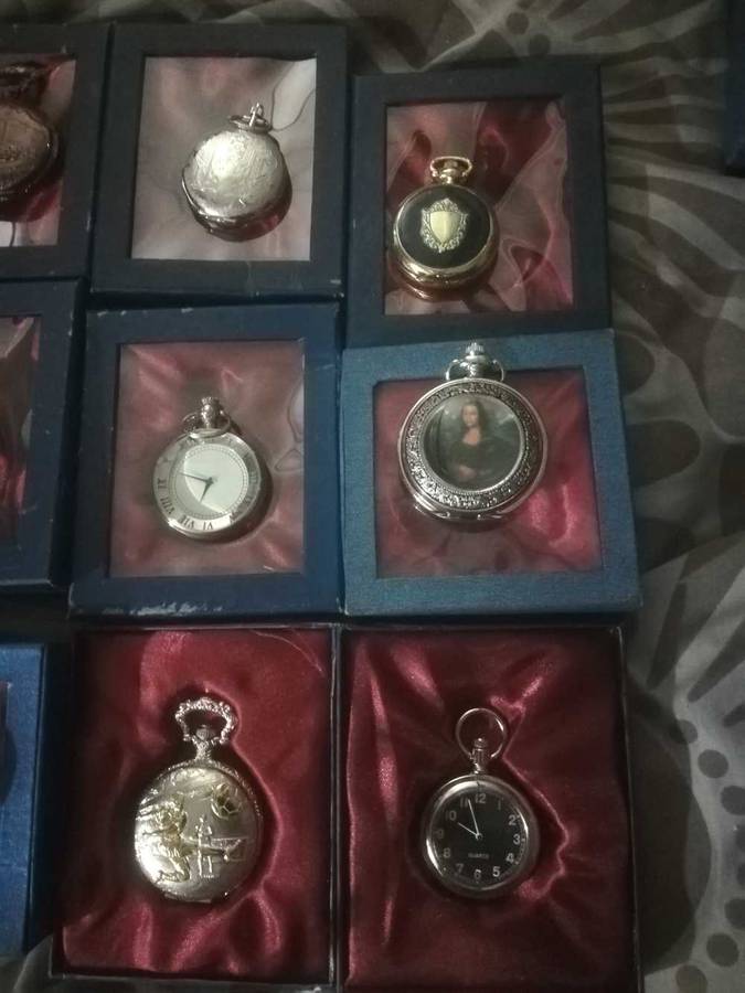 12 pocket watches sold together