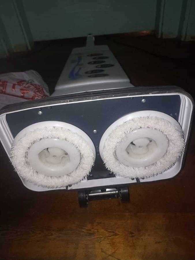 ELECTROLUX 6 in 1 carpet shampooer