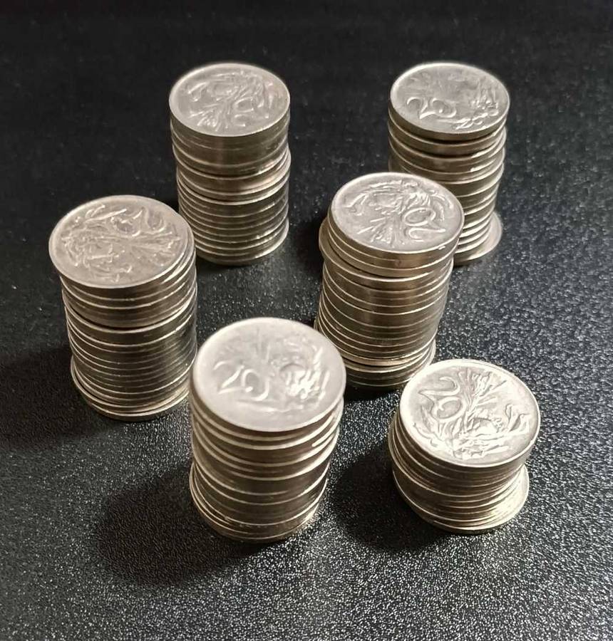 A Quantity of 112 Old South African 20c Coins