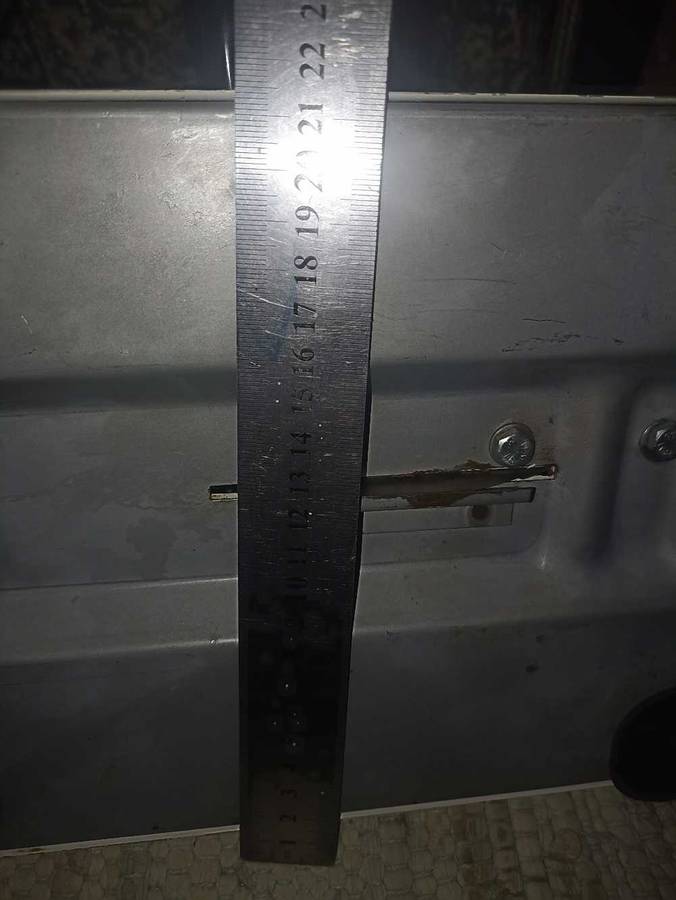 Pineware vintage slicer