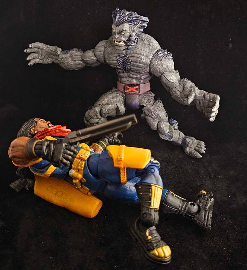ToyBiz Marvel Legends Dark Beast (Custom)