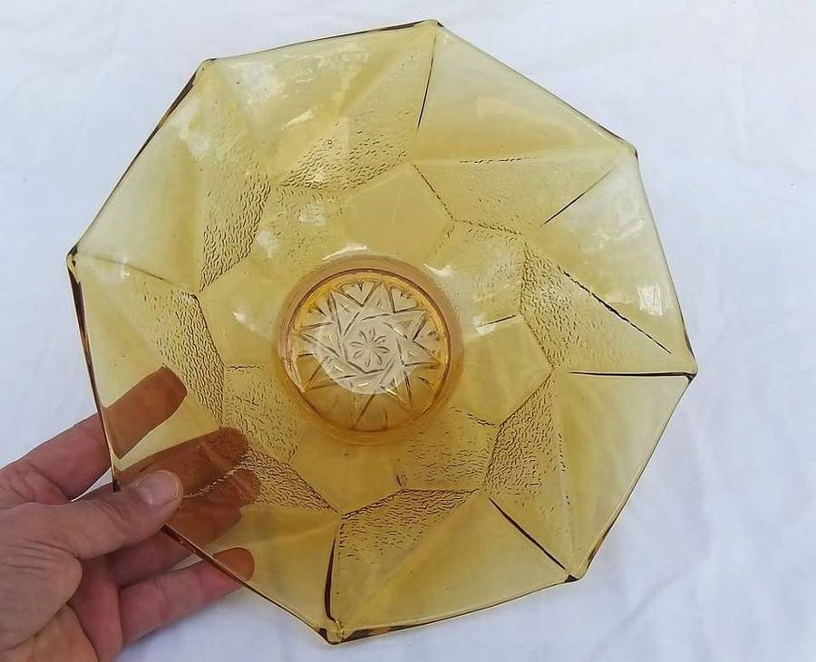 A stunning 1930`s Art Deco period amber glass fruit bowl by Sowerby in excellent condition