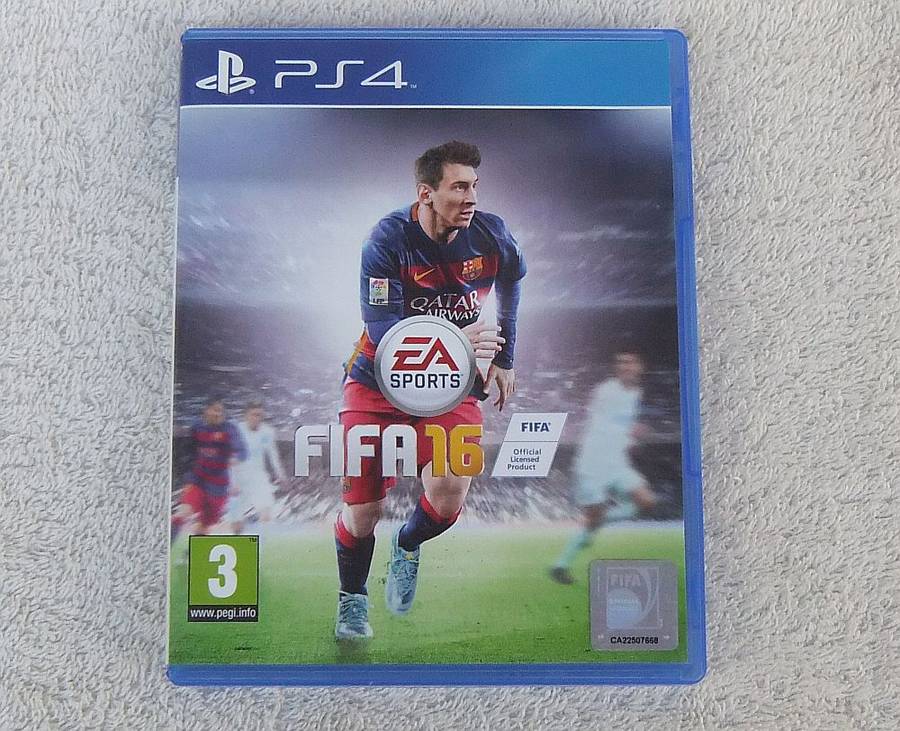 PLAYSTATION 4 GAME - FIFA 16