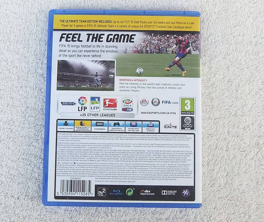 PLAYSTATION 4 GAME - FIFA 15