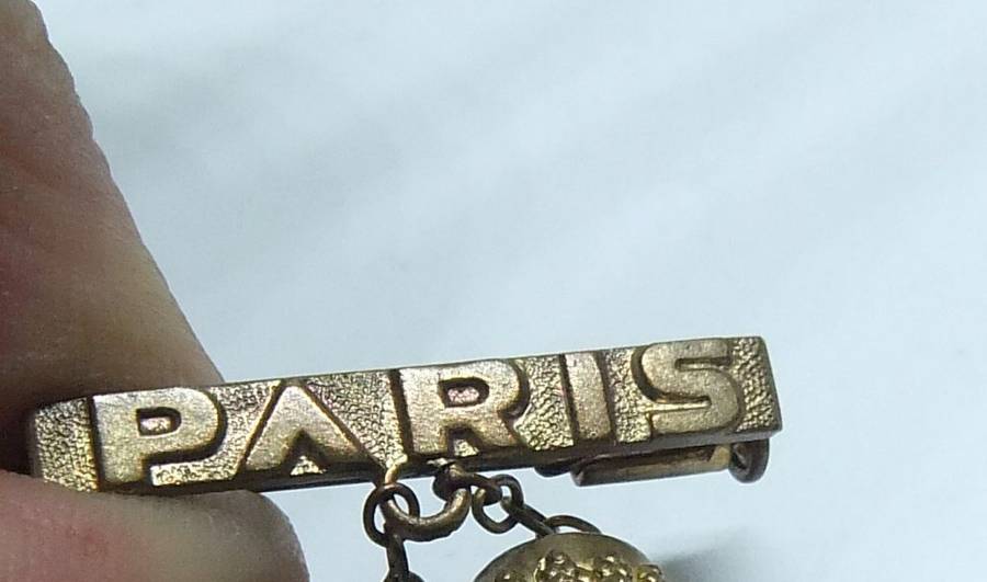 RARE FIND !! A CHARMING VINTAGE 1930`S MINIATURE FRENCH PERFUME BOTTLE BROOCH "PARIS" !!