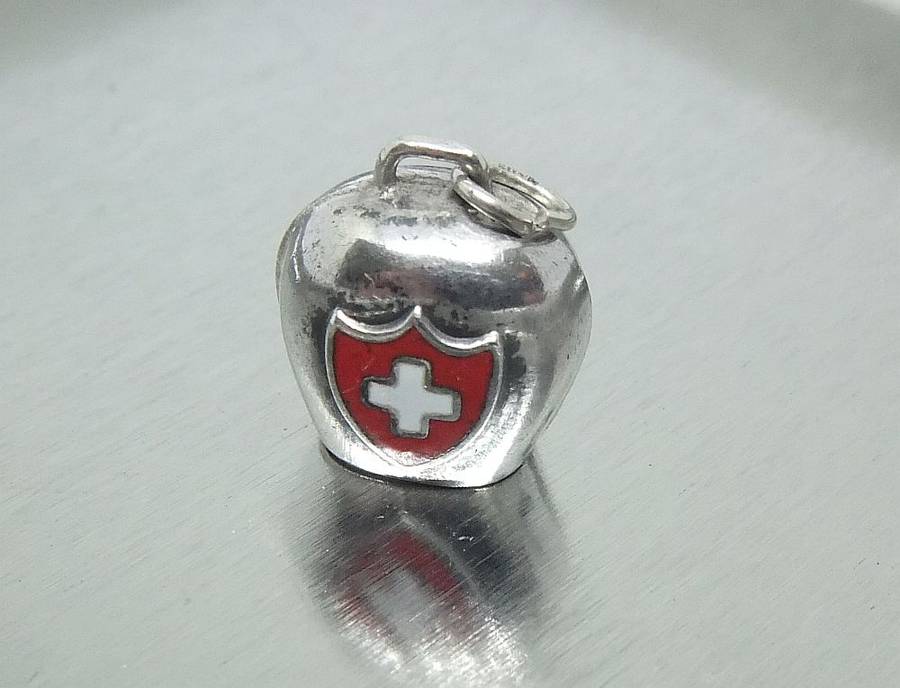 A CUTE VINTAGE "800" SILVER SWISS THEME COW BELL CHARM ( 80% SILVER ) - FREE COMBINING !!