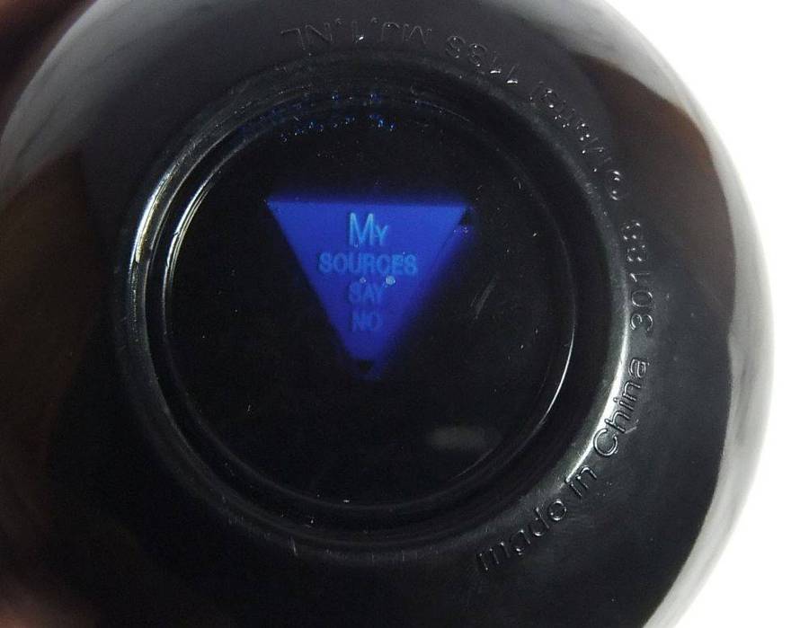 A vintage Mystic Magic 8 ball by Mattel - Future prediction ball