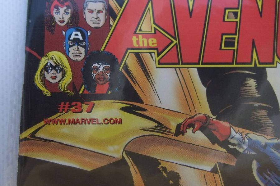 Marvel Comics - The Avengers #37