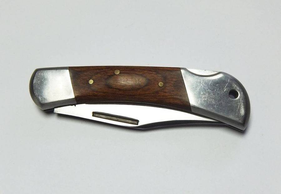 A superb quality vintage German Linder lock blade folding knife in excellent condition